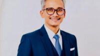 Ketua Ikatan Sarjana Ekonomi Indonesia (ISEI) Cabang Batam yang juga Dosen Universitas Internasional Batam, Dr. Suyono Saputra
